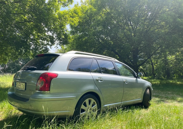 Toyota Avensis cena 14500 przebieg: 211100, rok produkcji 2008 z Poznań małe 191